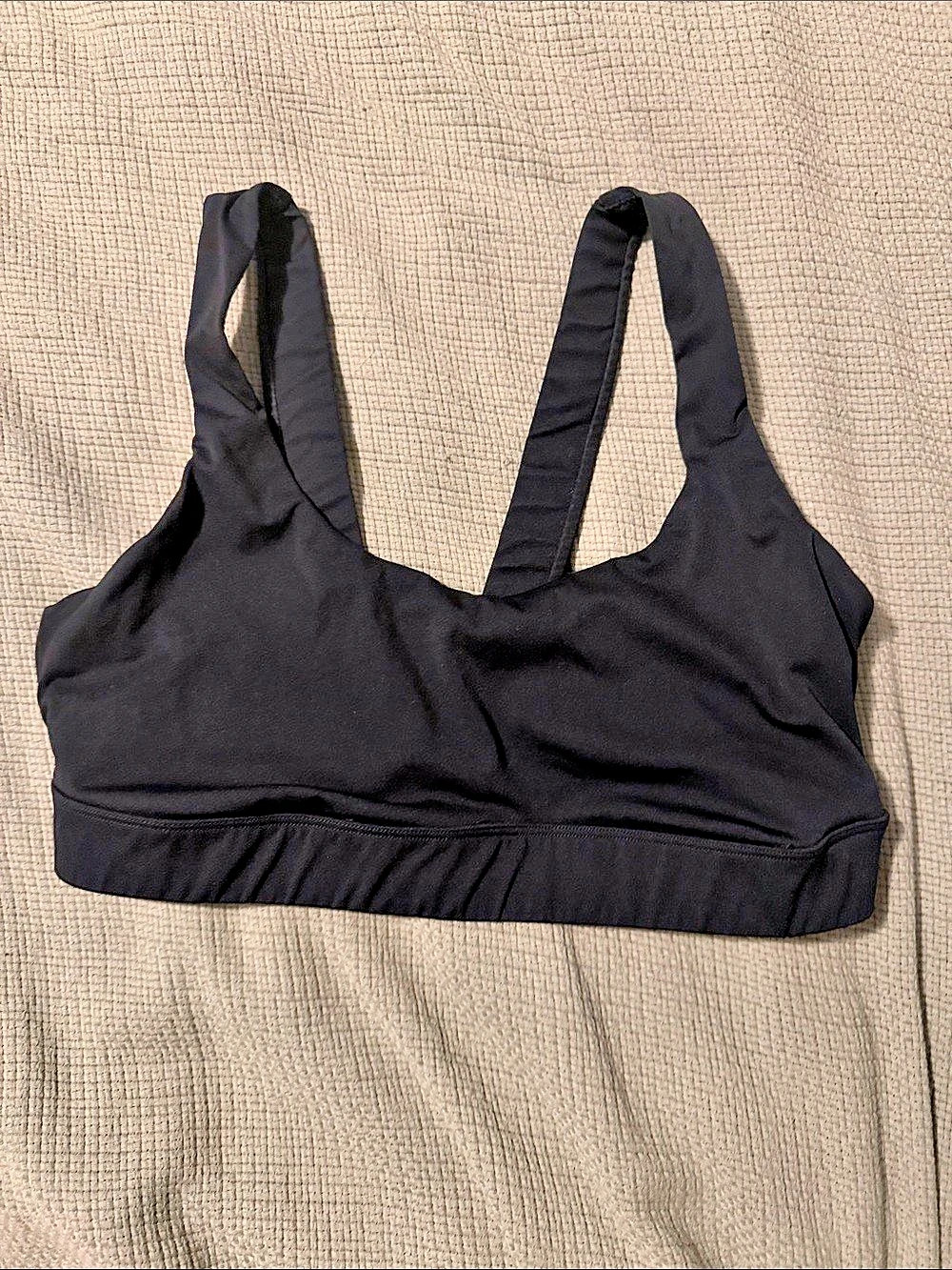 Vuori Stride Bra Black Size 8 Athletic Bra